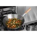Vogue zacht stalen wok met platte bodem 35,5cm