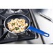 Hygiplas Aluminium Antikleef Teflon Platinum Plus Koekenpan met Blauwe Handgreep 19cm