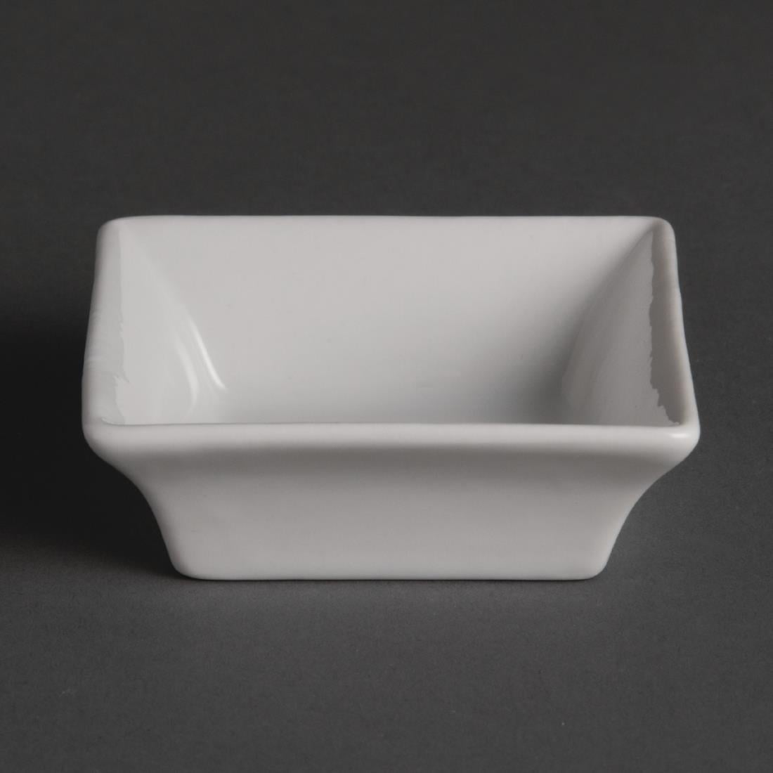 Mini plats carrés Olympia Whiteware 75mm (lot de 12)